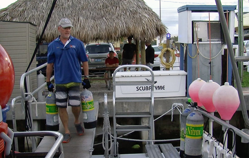 Divemasters: What do they do to earn your tips?